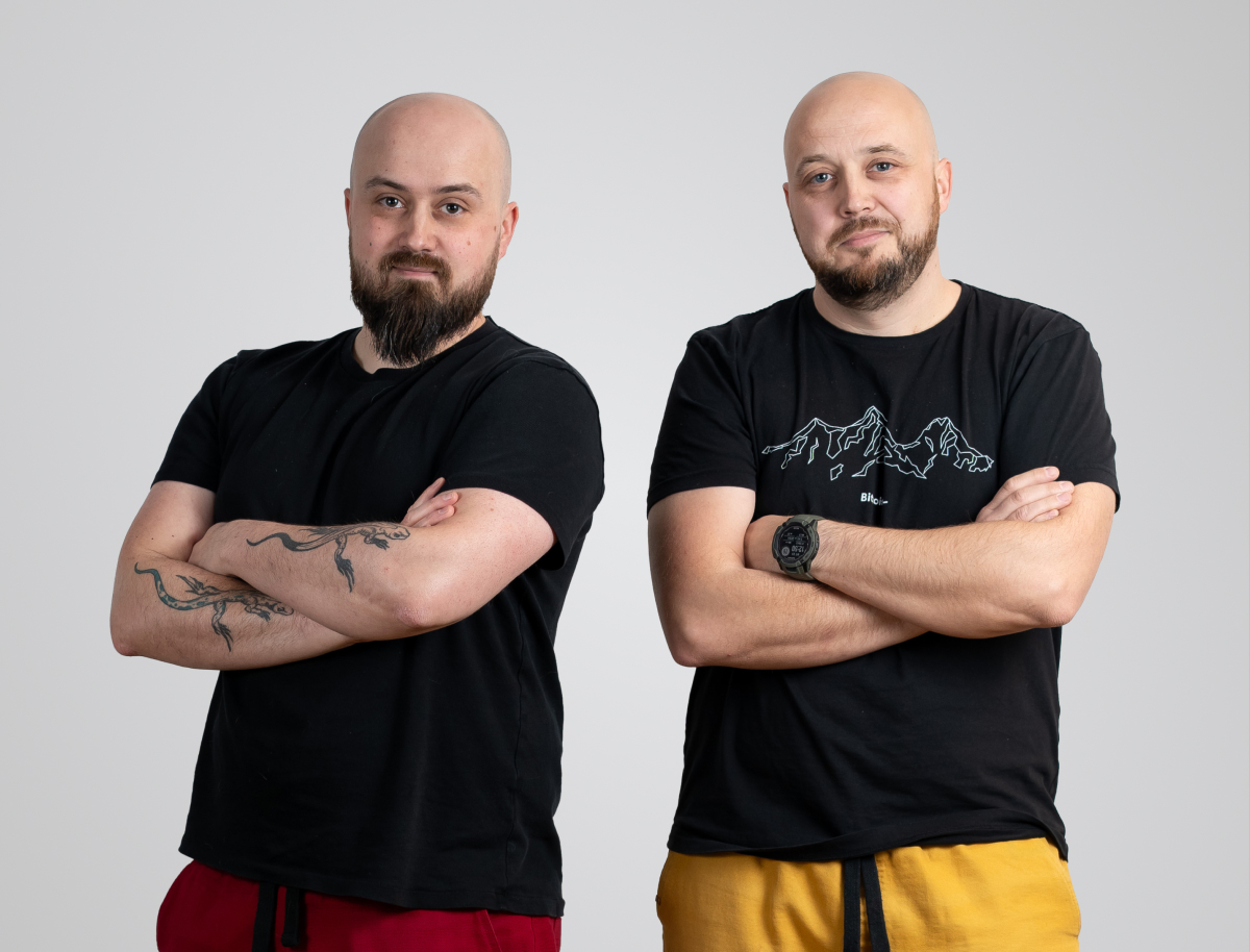 Adrian Roth and Łukasz Roth, founders of Bitnoise